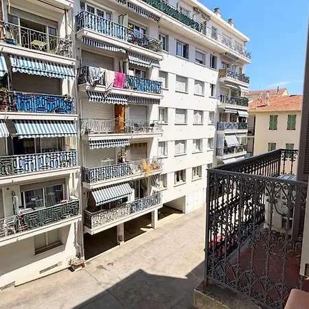 Proche Palais Des Festivals, T2 Avec Mezzanine - Palmazur Apartamento *