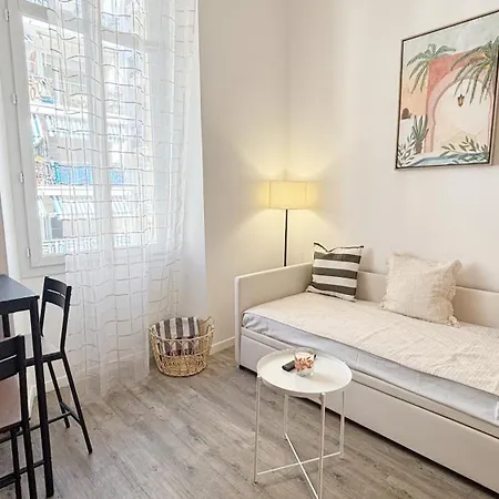 Proche Palais Des Festivals, T2 Avec Mezzanine - Palmazur Cannes