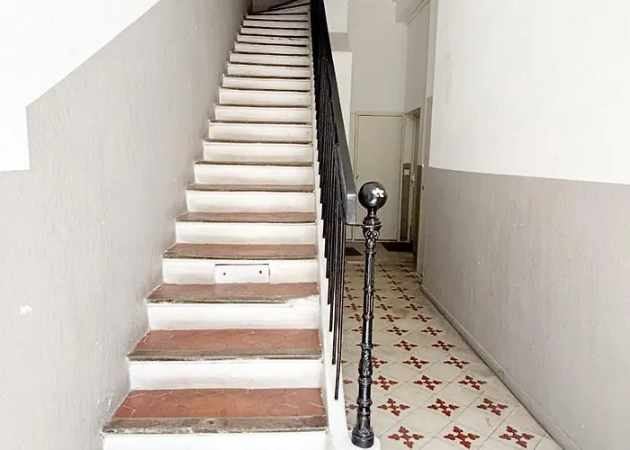 Proche Palais Des Festivals, T2 Avec Mezzanine - Palmazur