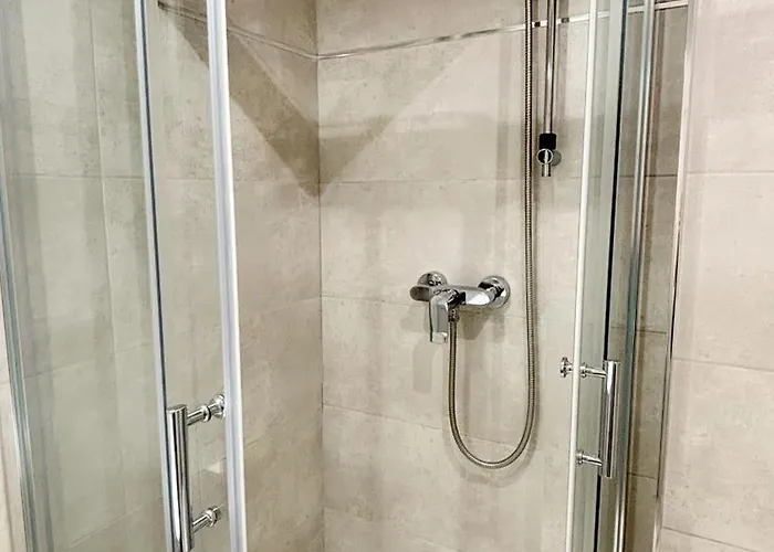 Proche Palais Des Festivals, T2 Avec Mezzanine - Palmazur * Cannes