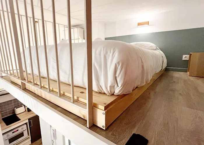 Proche Palais Des Festivals, T2 Avec Mezzanine - Palmazur Cannes